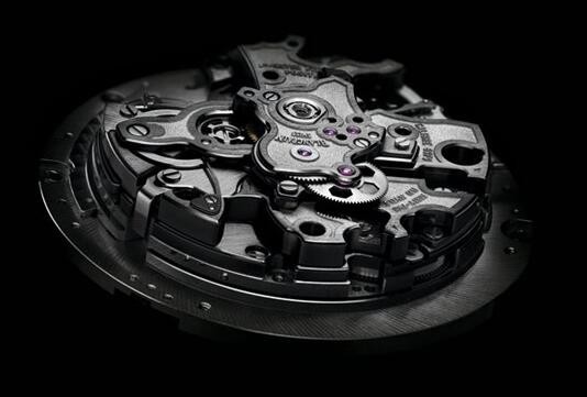 宝珀L-evolution 系列大日历双追针计时码表:经典文秀风格(图3) 宝珀L-evolution 系列大日历双追针计时码表:经典文秀风格(图3)