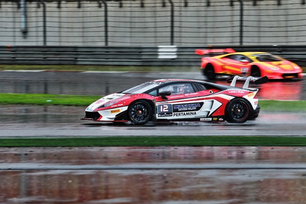 兰博基尼-宝珀Super Trofeo亚洲挑战赛:展露赛道王者的巅峰姿态(图1) 兰博基尼-宝珀Super Trofeo亚洲挑战赛:展露赛道王者的巅峰姿态(图1)