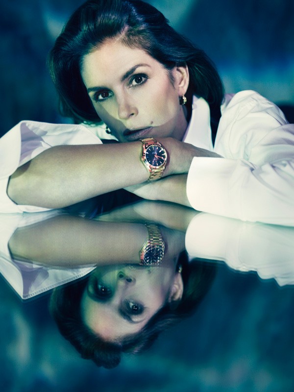 欧米茄荣耀庆祝与辛迪·克劳馥(Cindy Crawford) 合作二十周年(图15)