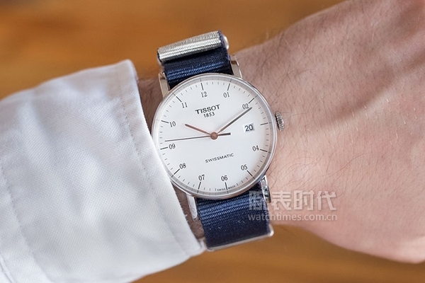 天梭新魅时系列，千元入门你会买单吗？(图6)