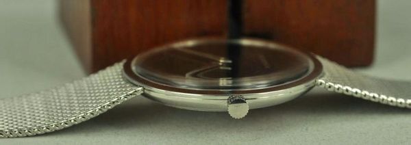 走私手表真假怎么辨别?10个方法让你学会鉴别技巧(图5) 走私手表真假怎么辨别?10个方法让你学会鉴别技巧(图5)