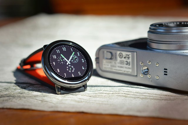 你的运动路上 还差一支华米（Amazfit）专业运动手表(图1)