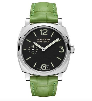 沛纳海 Panerai 再添蓝配色钛金属表壳腕表(图1) 沛纳海 Panerai 再添蓝配色钛金属表壳腕表(图1)
