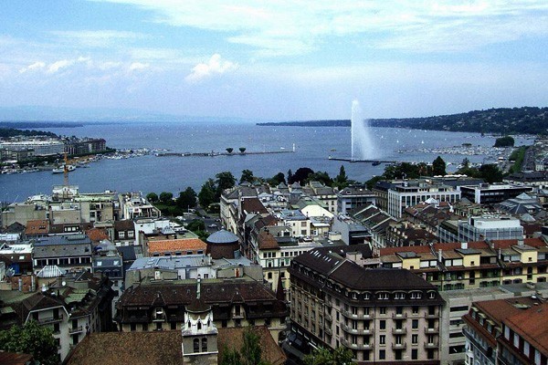 代表瑞士官方态度的——日内瓦印记(Poincon de Genève)(图12) 代表瑞士官方态度的——日内瓦印记(Poincon de Genève)(图12)