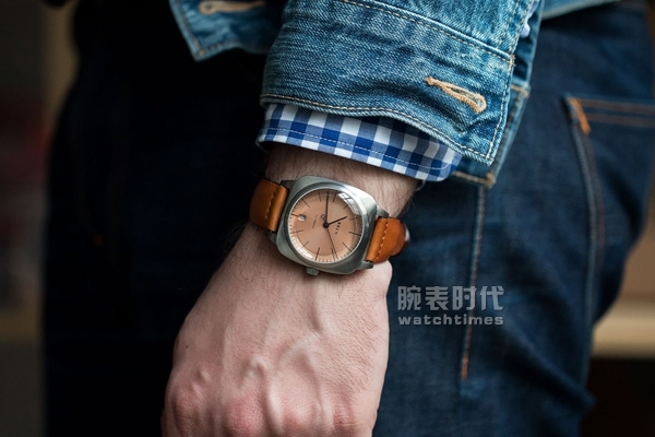 4000多买只限量25枚的枕形表，怎么样？