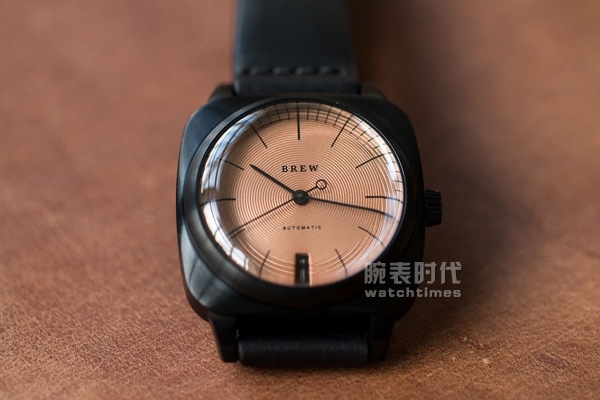 4000多买只限量25枚的枕形表，怎么样？