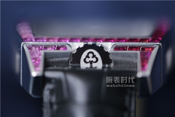 你了花一百万，就只为看个机芯？