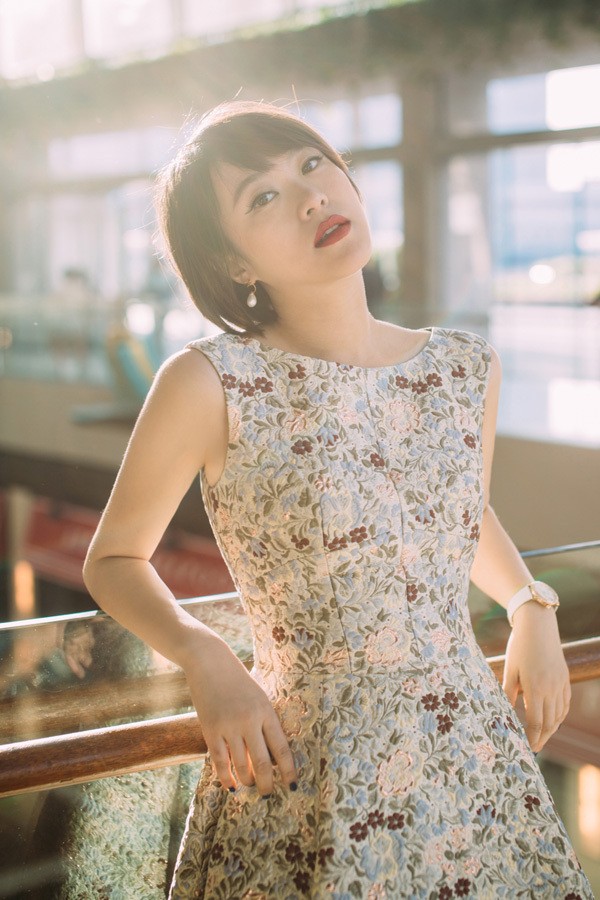 黄璐佩戴宝珀Blancpain女装系列银河腕表华美登场(图3)