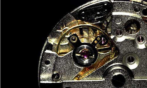 机心完美运作的追求与救赎：宝玑坚守形象(图1)