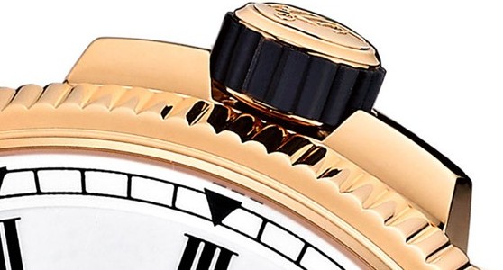 雅典ULYSSE NARDIN 独创航海天文台腕表：艺术与创新结合的全新产物(图3)