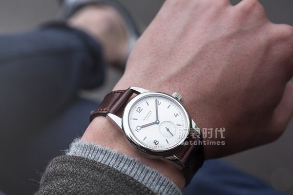 戴表，是一种态度(图1)