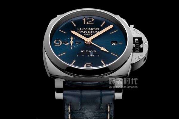 深邃的蓝丨四款全新Blue Dial沛纳海腕表(图4)