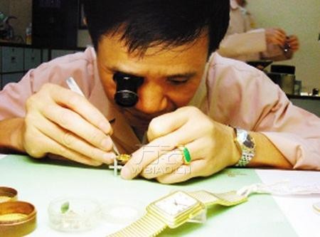 梅花表保养知识：梅花手表洗油养护全解(图5)