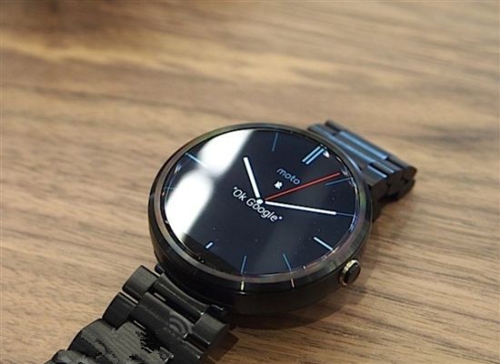 Moto 360智能手表热卖 衣着完美搭配，展现时尚魅力(图3)