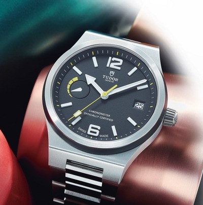 帝舵TUDOR North Flag腕表 推出首款自制MT5621机芯(图1)