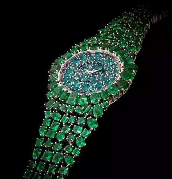 Green(皮卡迪利公主皇家祖母绿)腕表 打造出传世臻品(图1)