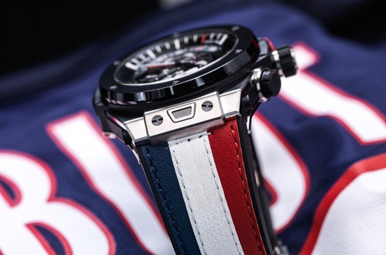 HUBLOT宇舶表见证2016欧洲杯36场比赛的经典时刻(图4) HUBLOT宇舶表见证2016欧洲杯36场比赛的经典时刻(图4)
