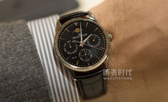 你问我爱你有多深，积家代表卷福的心(图10)
