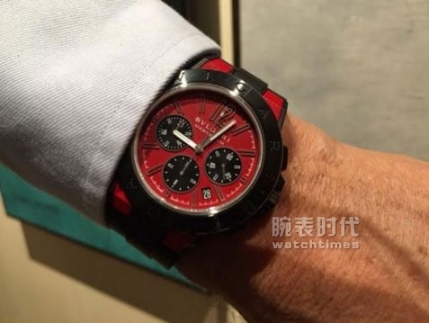 动感的色彩：宝格丽Diagono Magnesium系列新品计时腕表(图4)