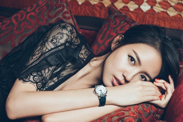 IWC万国表达文西系列腕表大片:解读张梓琳的“达文西密码”(图1) IWC万国表达文西系列腕表大片:解读张梓琳的“达文西密码”(图1)
