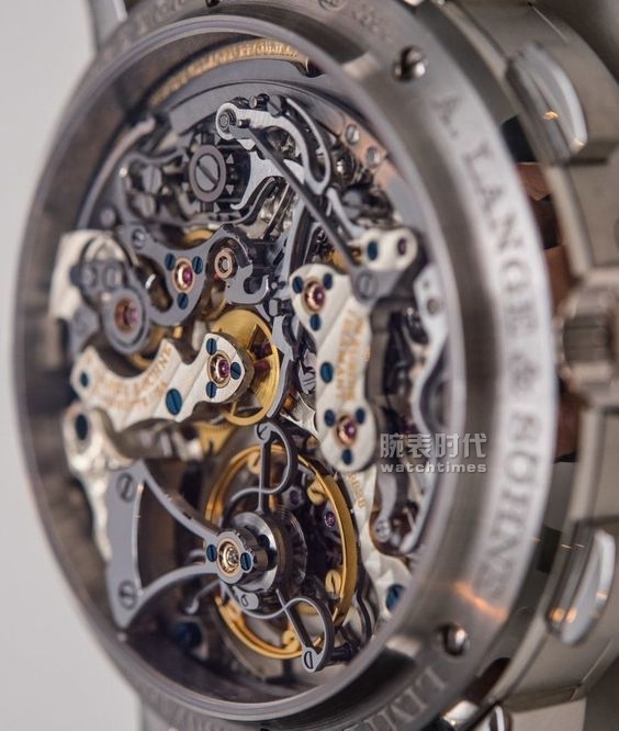 朗格出征SIHH，是诚意满满，还是套路优先？(图1)